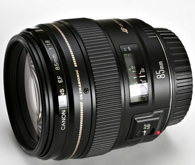Объектив Canon EF 85mm f/1.8 USM, черный