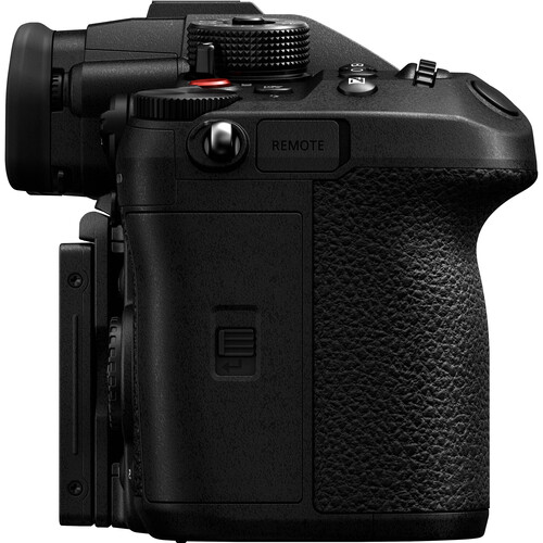 Фотоаппарат Panasonic Lumix GH6 Body, черный