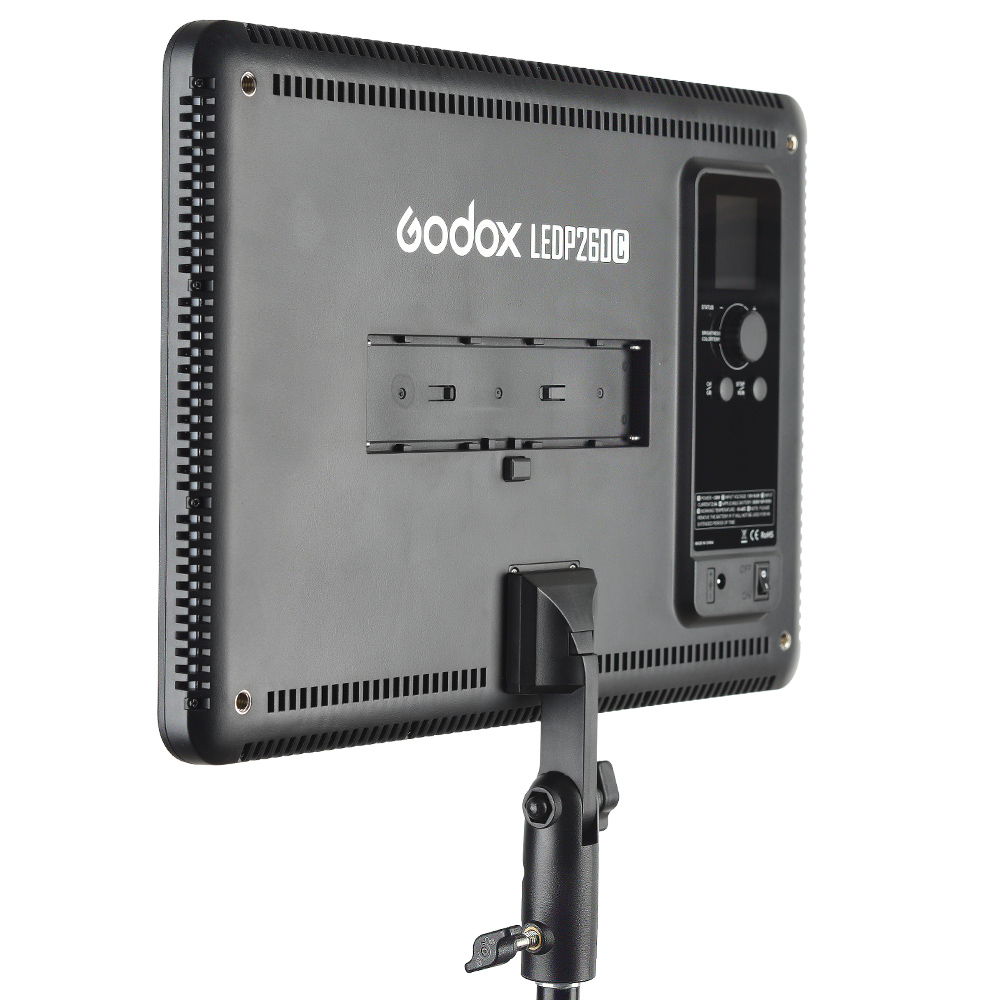 Осветитель светодиодный Godox LEDP260C накамерный