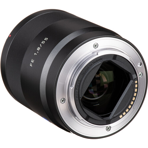 Объектив Sony Carl Zeiss Sonnar T* 55mm f/1.8 ZA (SEL-55F18Z), чёрный