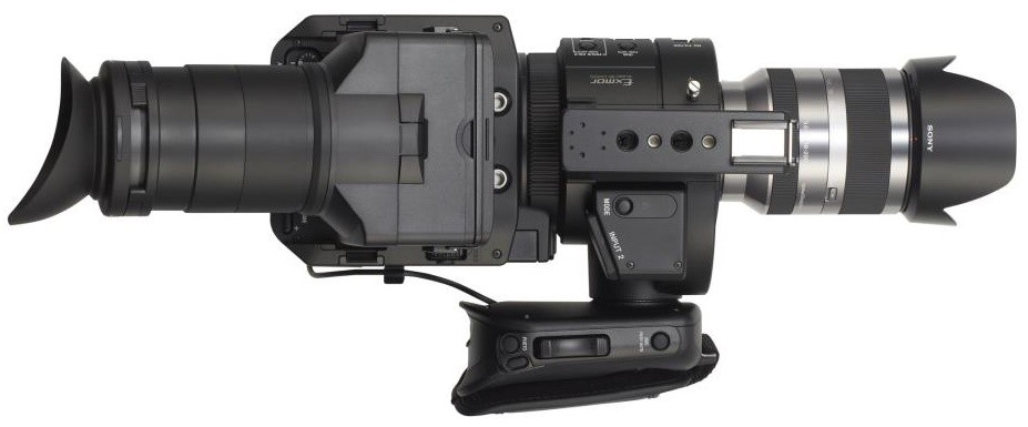 Видеокамера Sony NEX-FS700EK