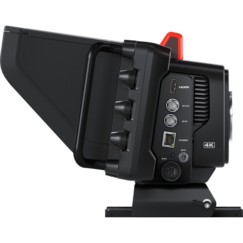 Видеокамера Blackmagic Studio Camera 4K Pro