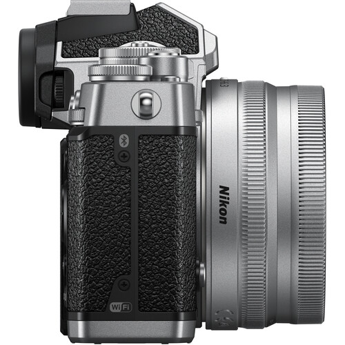 Фотоаппарат Nikon Z fc Kit Nikkor Z DX 16-50mm f/3.5-6.3 VR, черный/серебристый