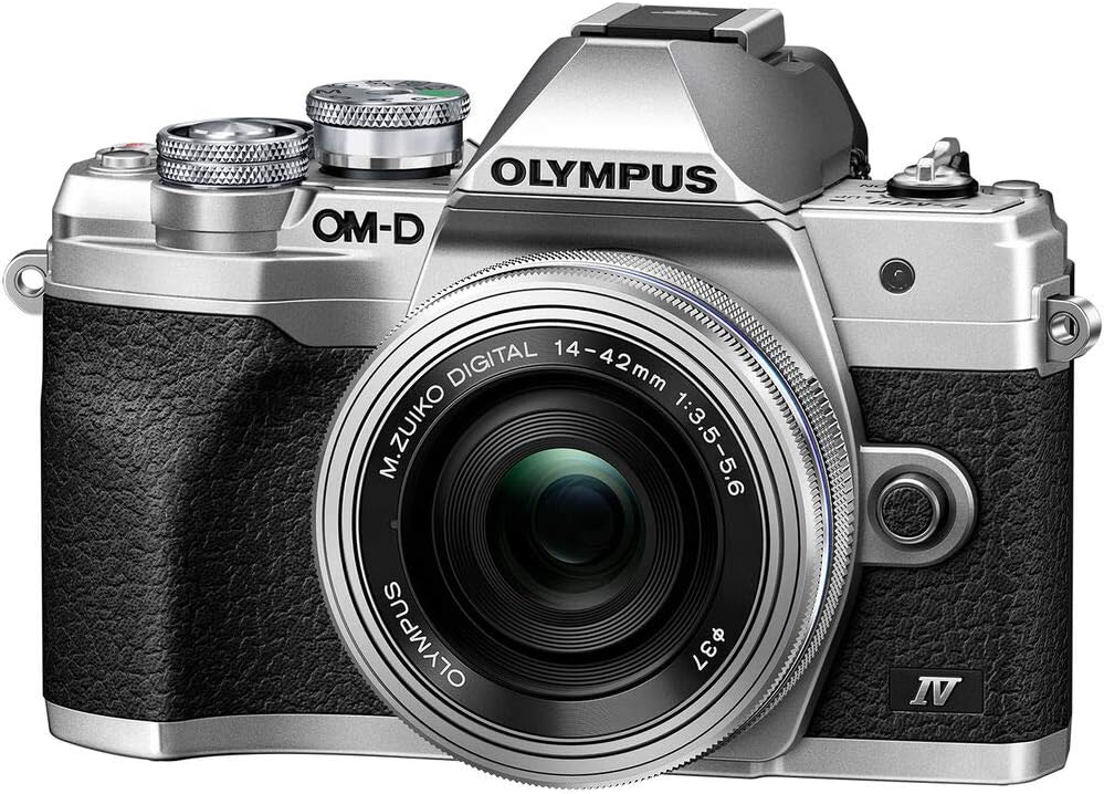 Фотоаппарат Olympus OM-D E-M10 Mark IV Pancake Double Zoom Kit с объективами 14-42 EZ и 40-150mm серебристый