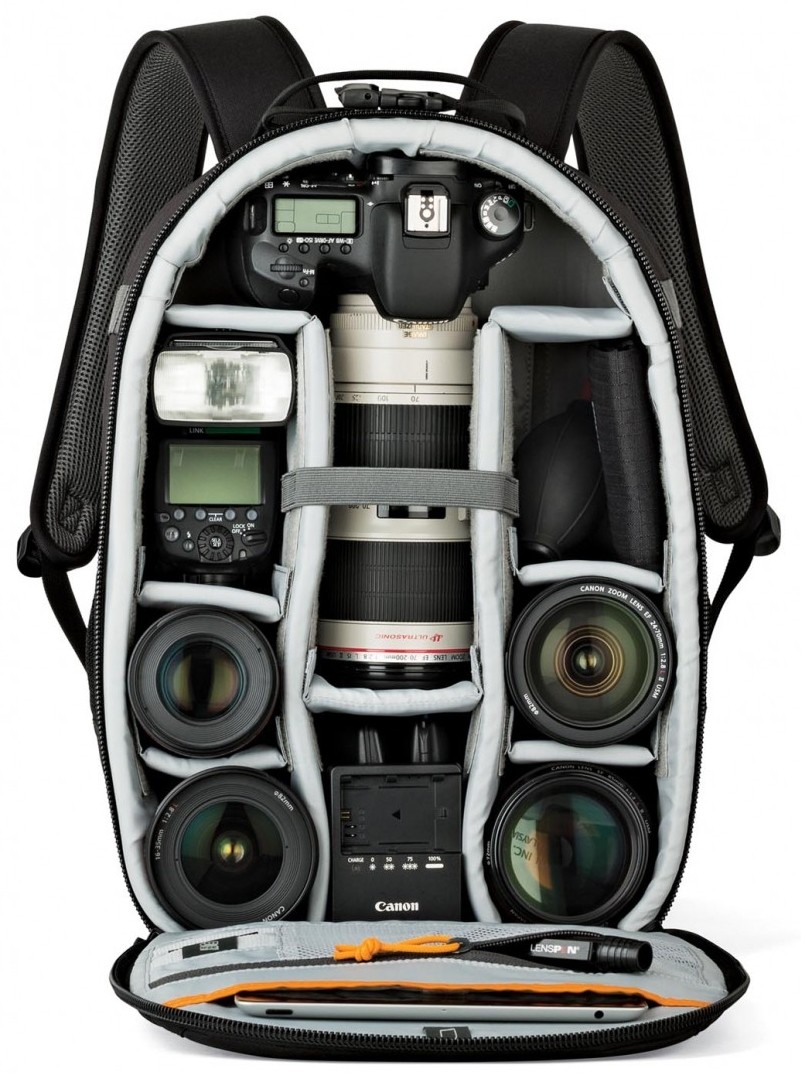 Рюкзак для фотокамеры Lowepro Photo Classic BP 300 AW черный